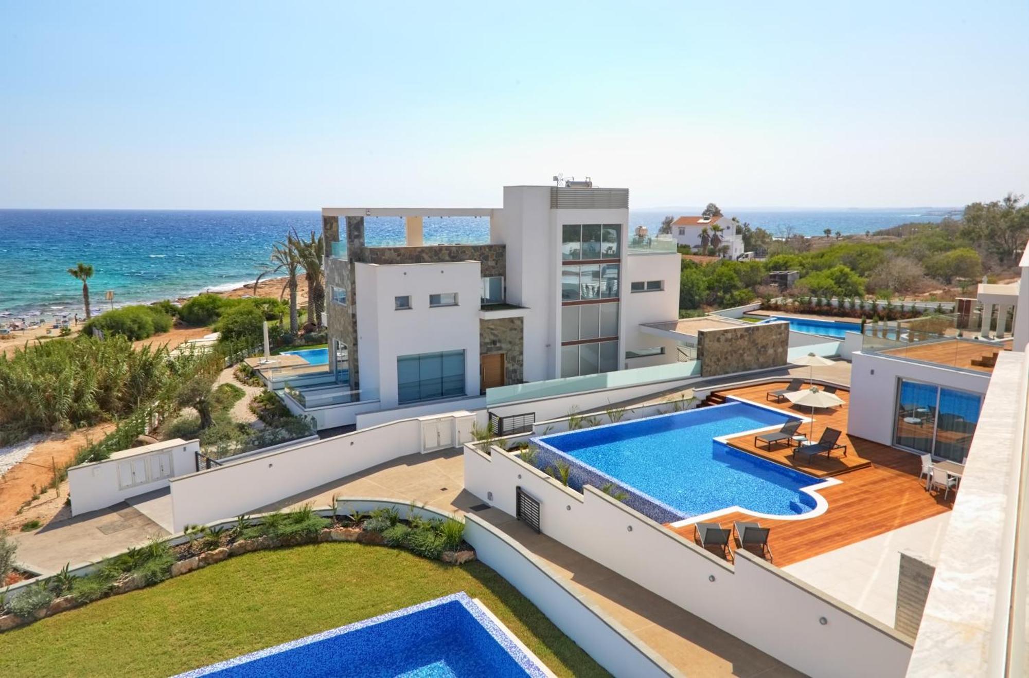 Beachfront Luxury Villa Idania Ayia Napa Exterior photo
